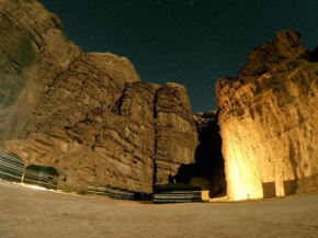 Wadi Rum Nature Tours And Camp